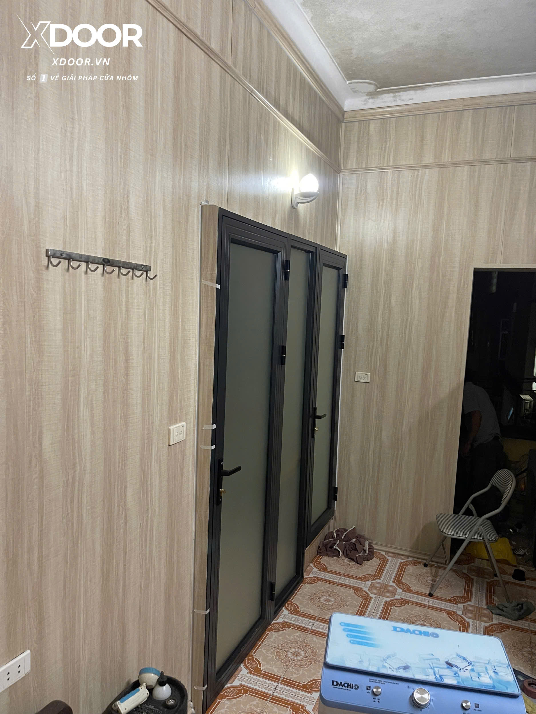 CÔNG TRÌNH CỬA NHÔM NHÀ MR TRỊNH, LẠC LONG QUÂN - TÂY HỒ
